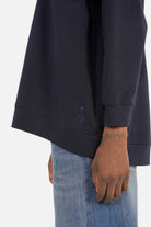 GRACEY.K Relaxed Sweater leichter, weicher Rundhalspullover mit Raglanärmeln und tonaler Logo-Stickerei