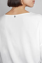 GRETA.K Bluse weiße locker geschnittene Viskose Schlupfbluse mit Rundhalsausschnitt und langen Ärmeln