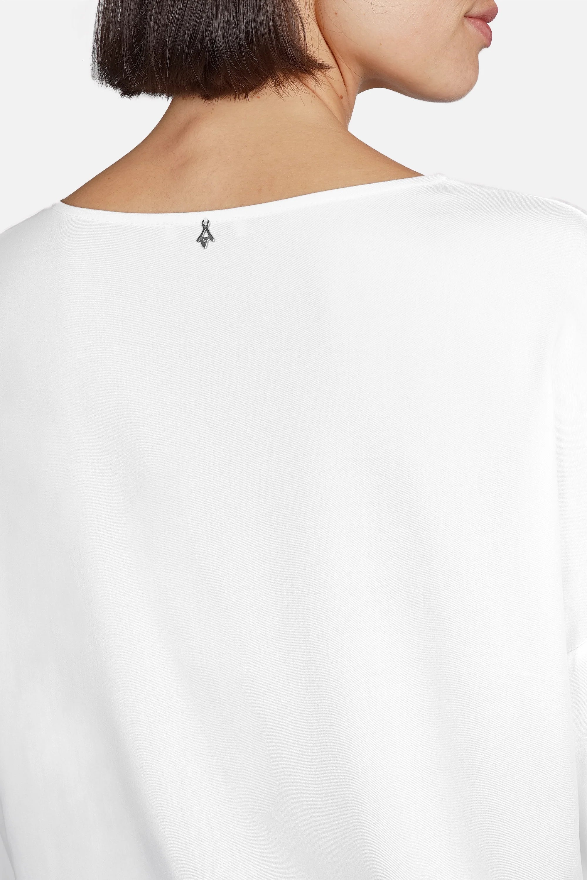 GRETA.K Bluse locker geschnittene Twill Viskosebluse mit Rundhalsausschnitt und langen Ärmeln