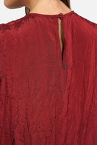 HAVIE Crinkle Kleid mit Rundhalsausschnitt, Schlitz, Taschen und leichter A-Linie in Regular Fit