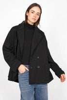 HELIEE Oversized Sweat-Kurzmantel mit Reverskragen und Doppelknopfverschluss in Schwarz