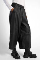 HERA Wide Leg Hose black eco-leather culotte pants with elastic waistband and side pockets