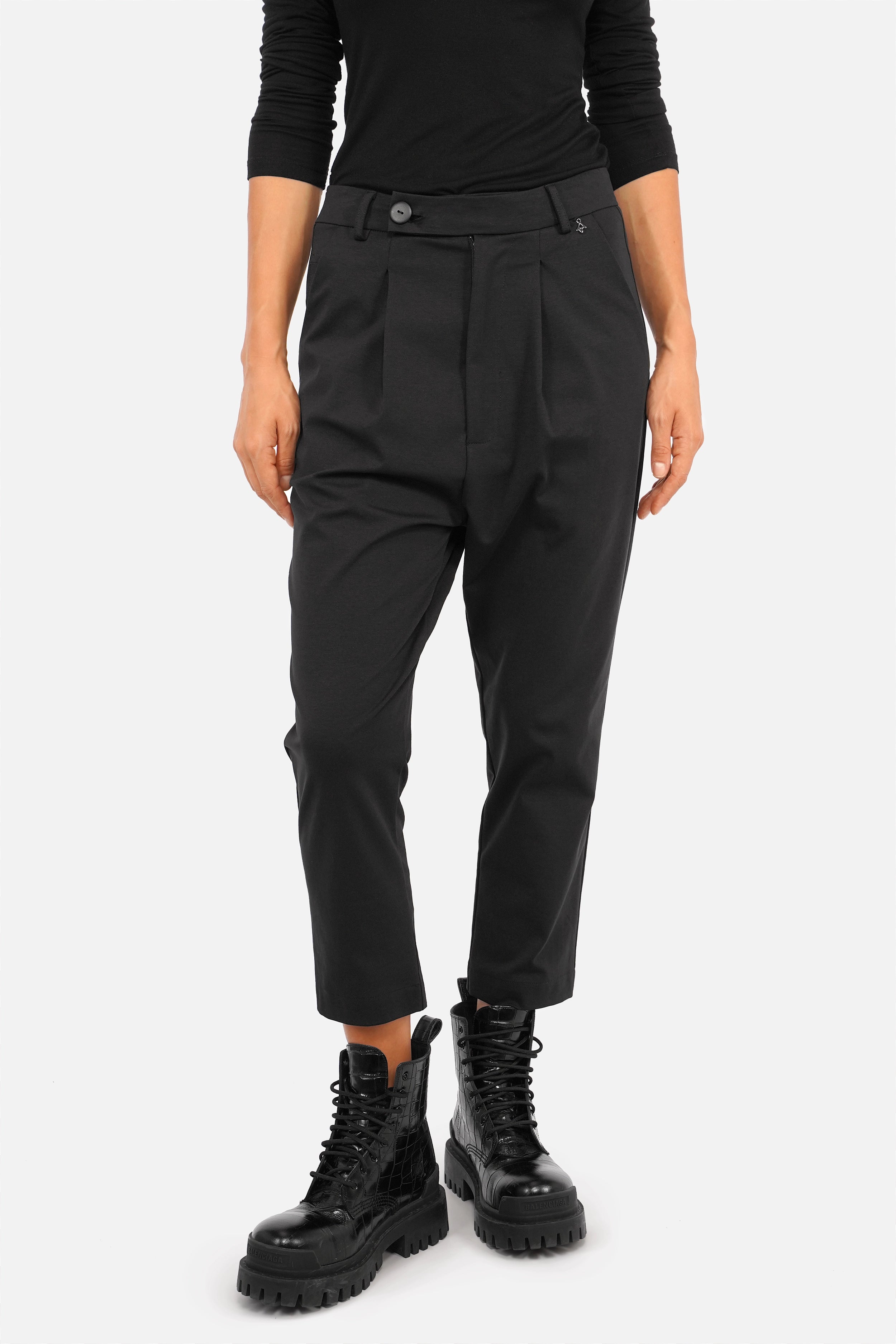 JALDI cropped tapered pants