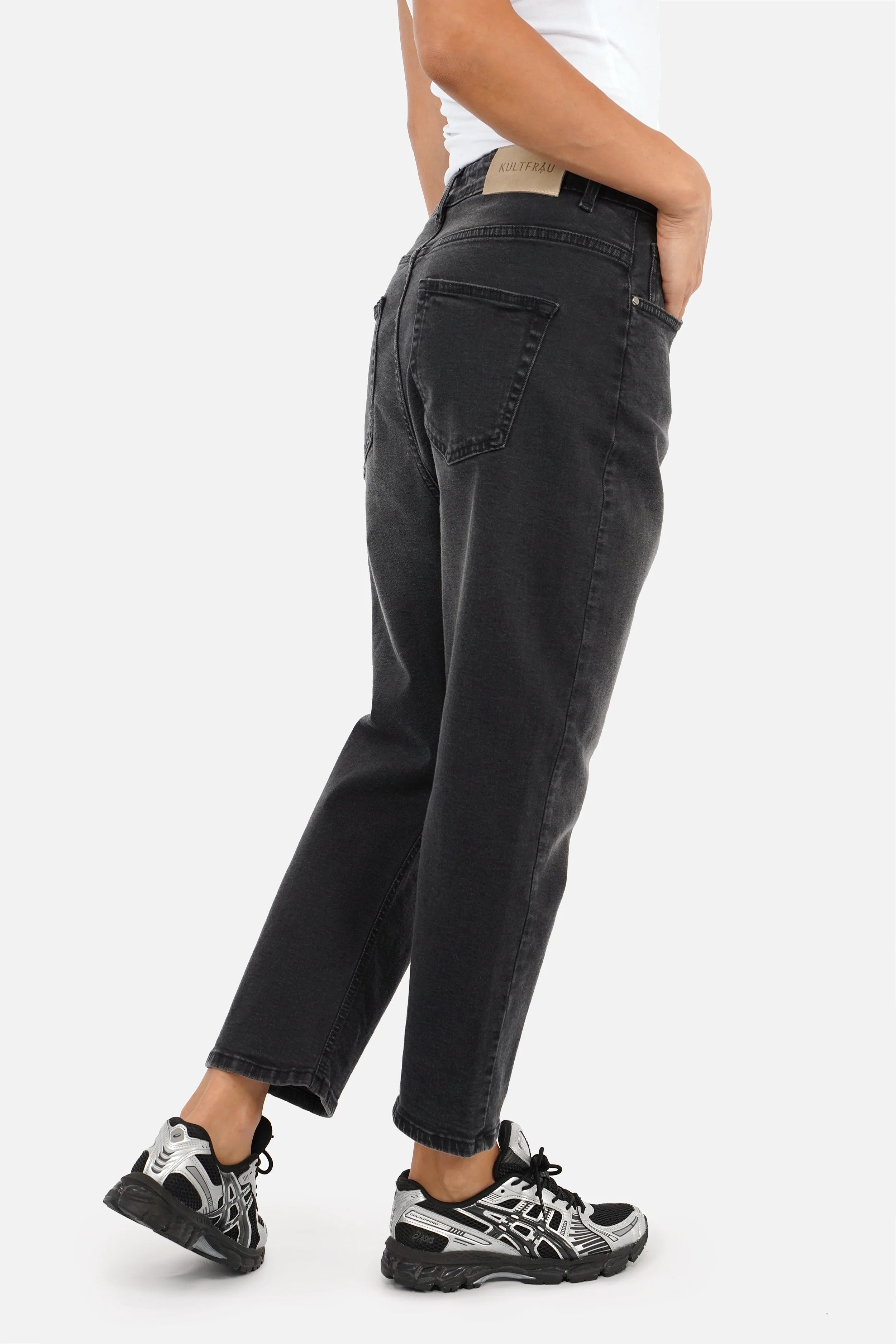 JEANY Baggy Jeans locker geschnitten mit tiefem Schritt und Faded Black Waschung