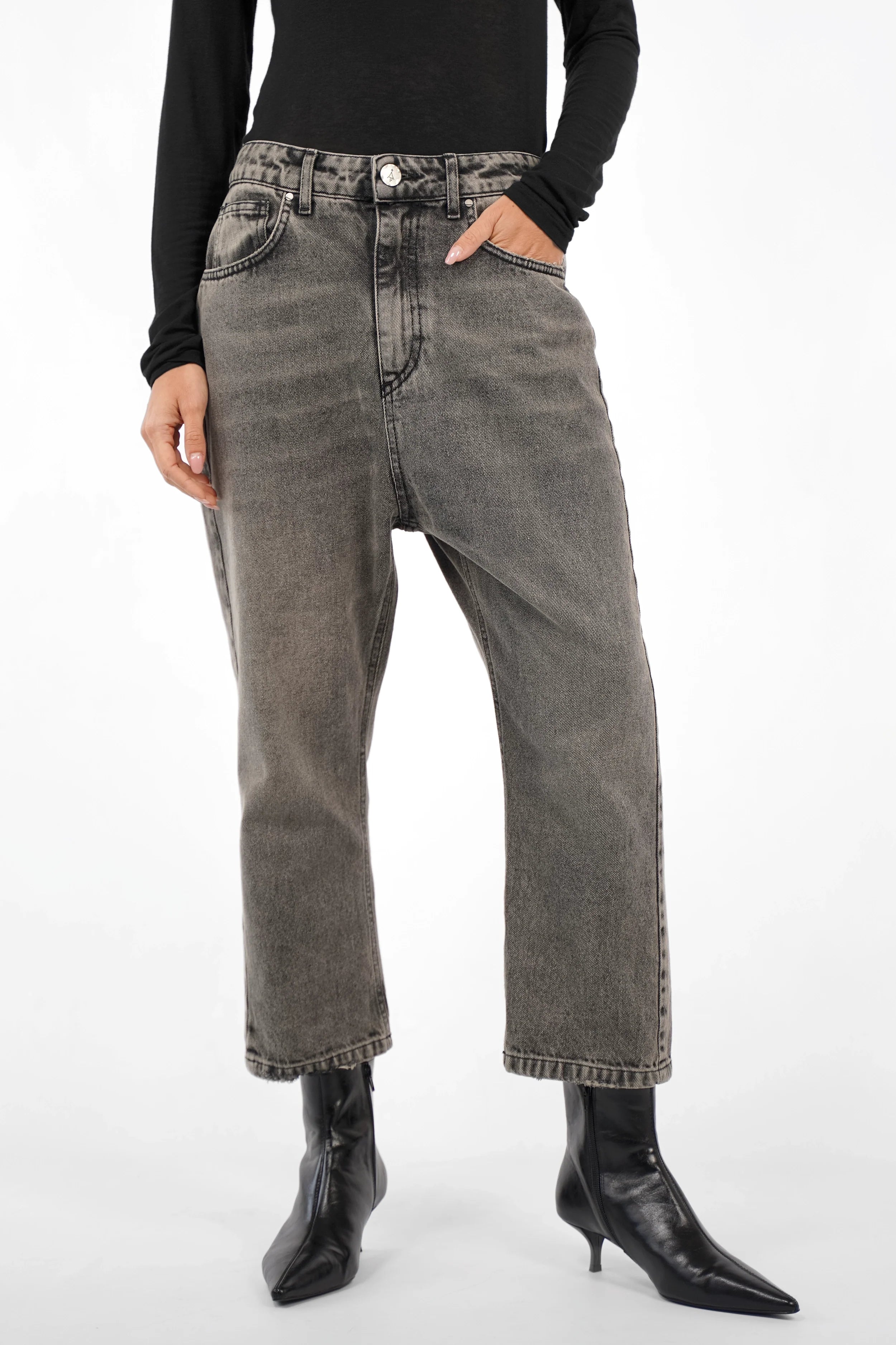 JEANY Baggy Jeans in grauer Used-Waschung mit relaxed Fit und tiefem Schritt