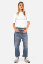 JEANY Baggy Jeans mittelblaue Waschung entspannter Boyfriend-Look lockerer Sitz Bund und Hüfte