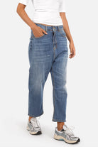 JEANY Baggy Jeans mittelblaue Waschung entspannter Boyfriend-Look mit Used-Effekten