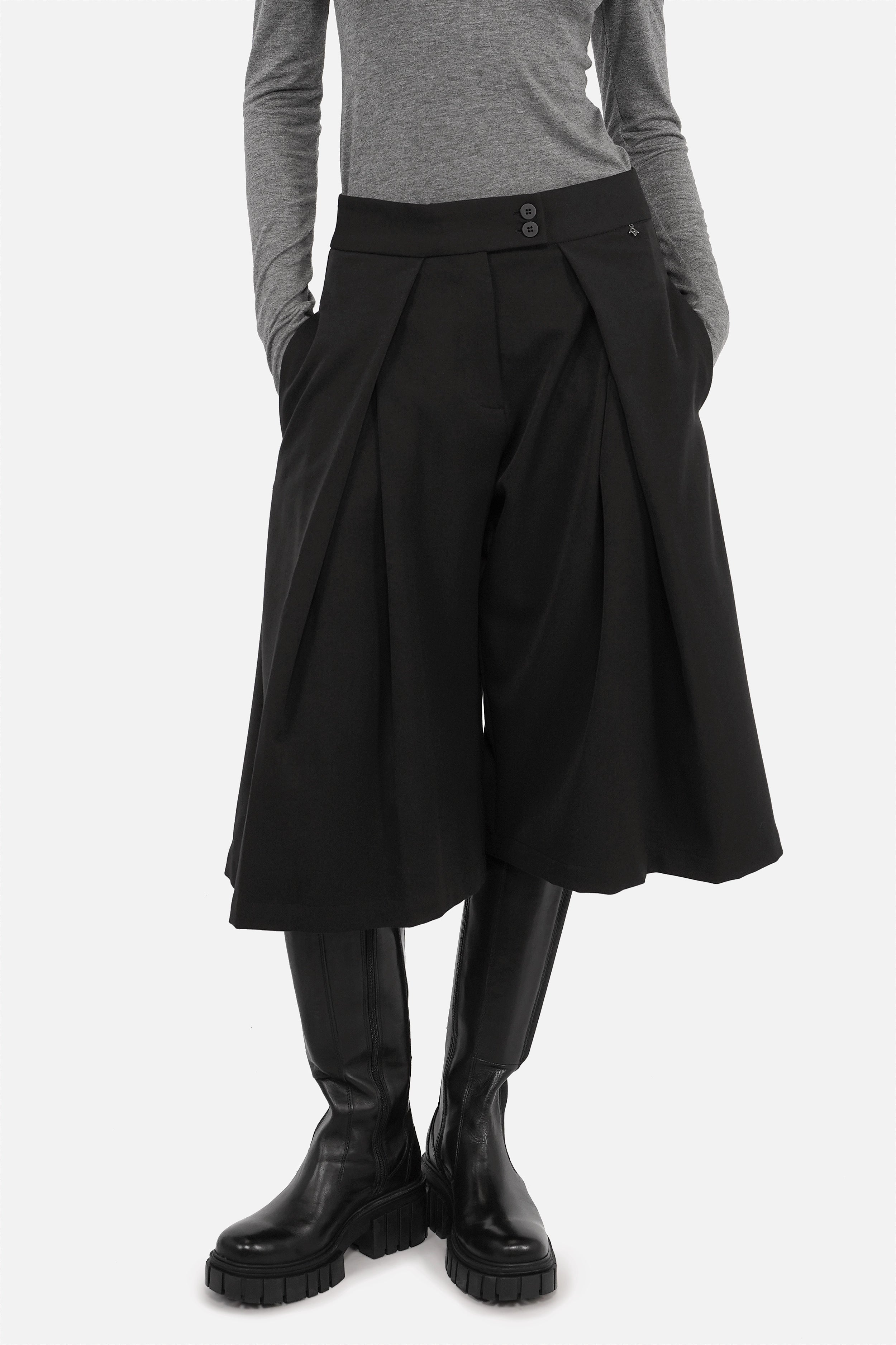 JEDA Culotte mit Faltendetails