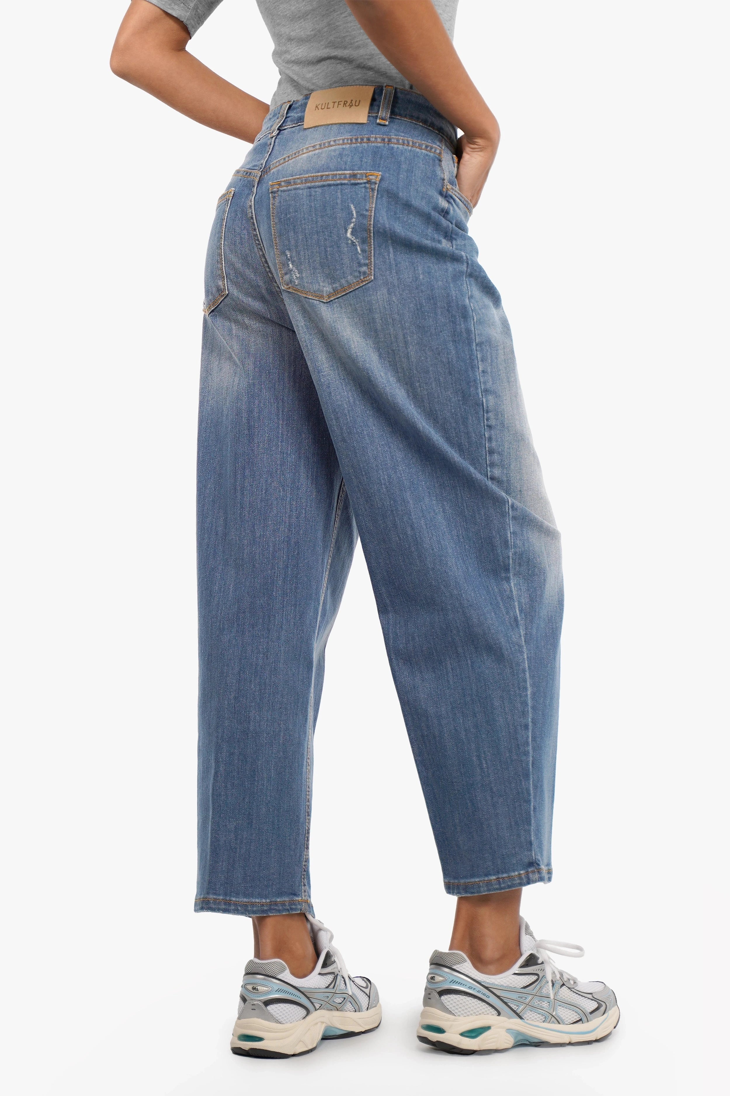 Loose-Fit Jeans in Urban Blue Washed mit weitem Bein und High Waist aus leichtem italienischem Denim