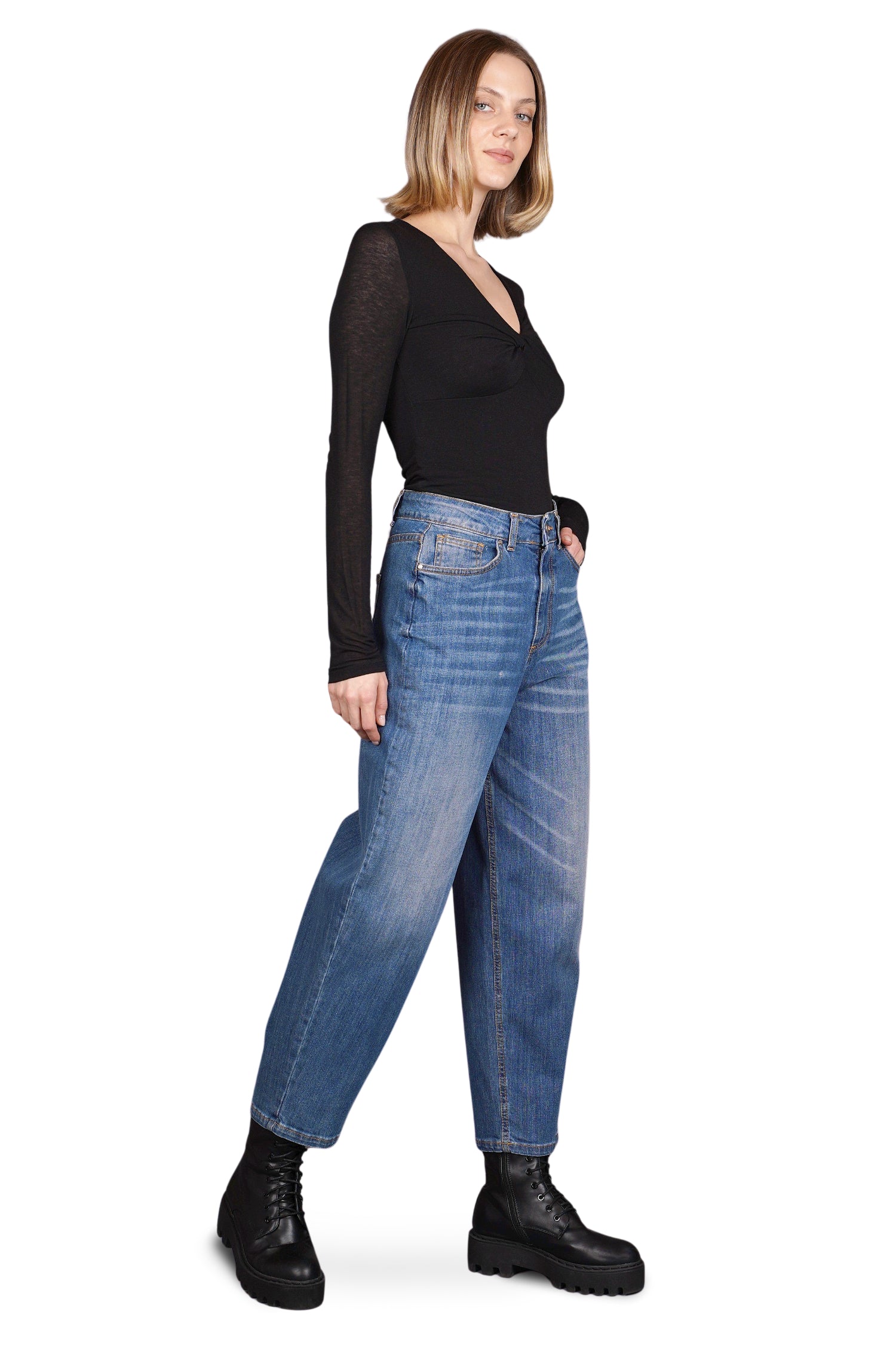 2944049 Black Kate Jeans