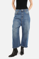 Mittelblaue JENYA Baggy Jeans mit Relaxed Fit und Destroyed-Waschung in leichter Denim-Qualität