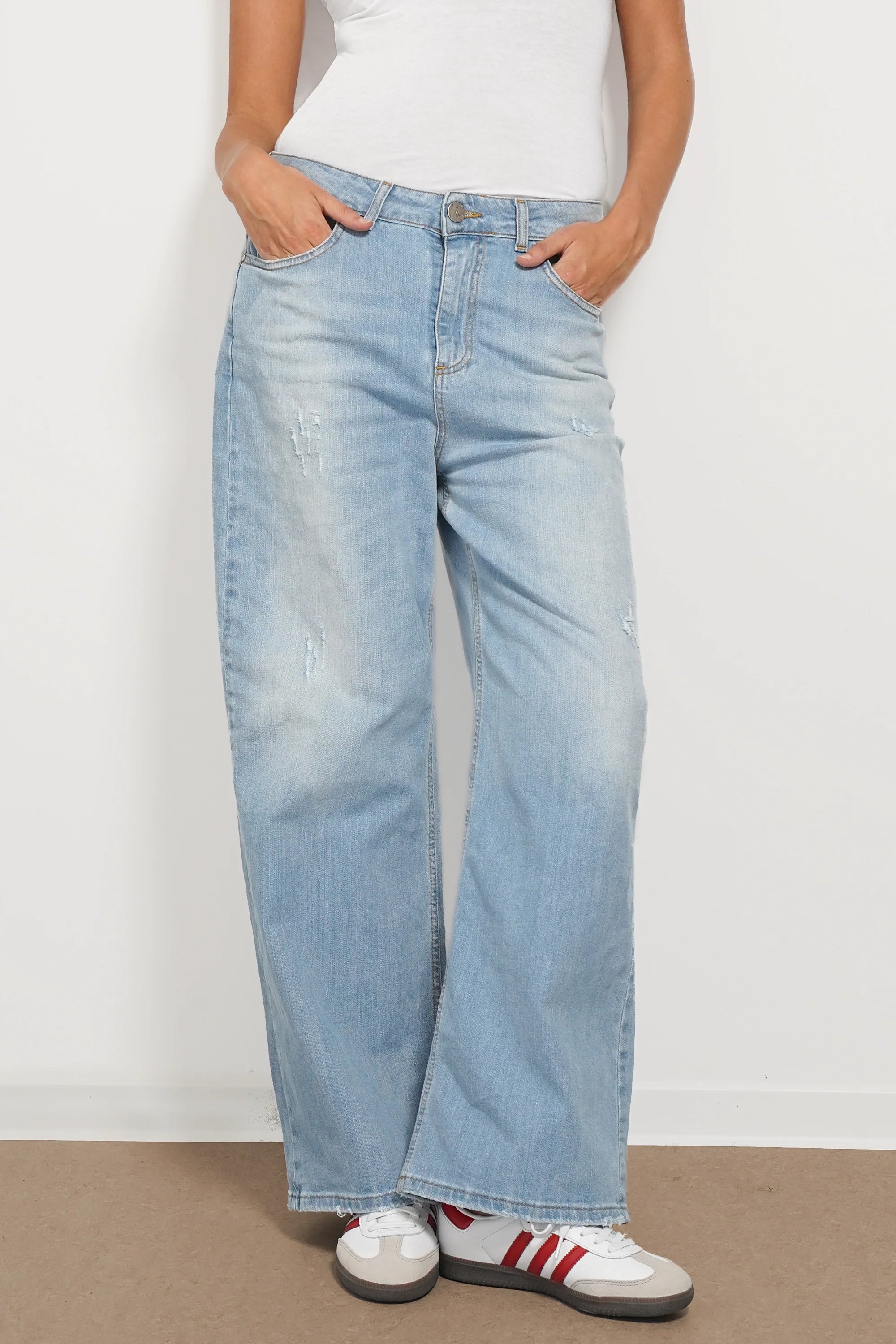 Wide Leg Jeans in soft Italian denim with subtle wash, relaxed fit, and straight wide leg design
