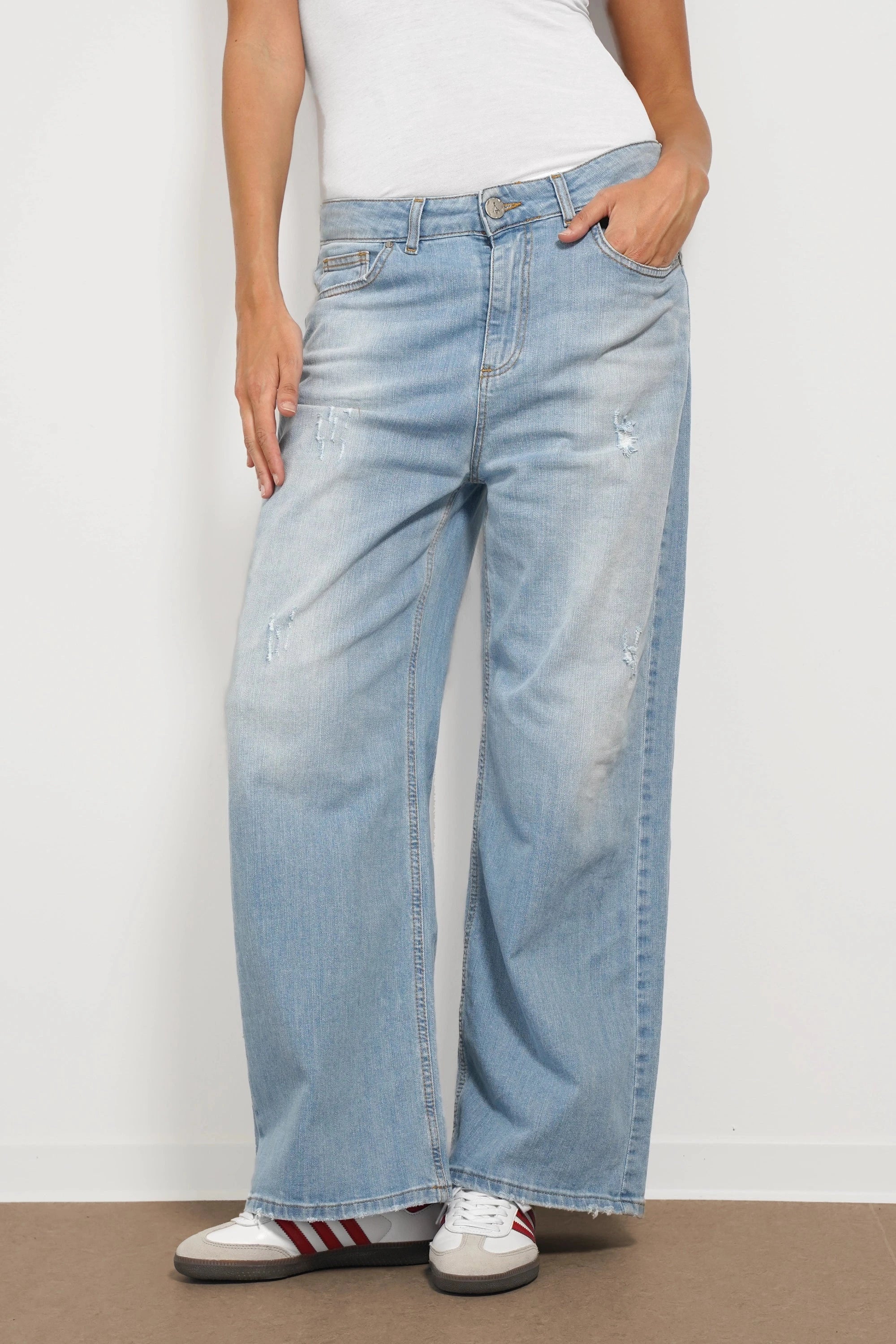 Wide leg jeans in soft Italian denim with subtle wash and relaxed fit