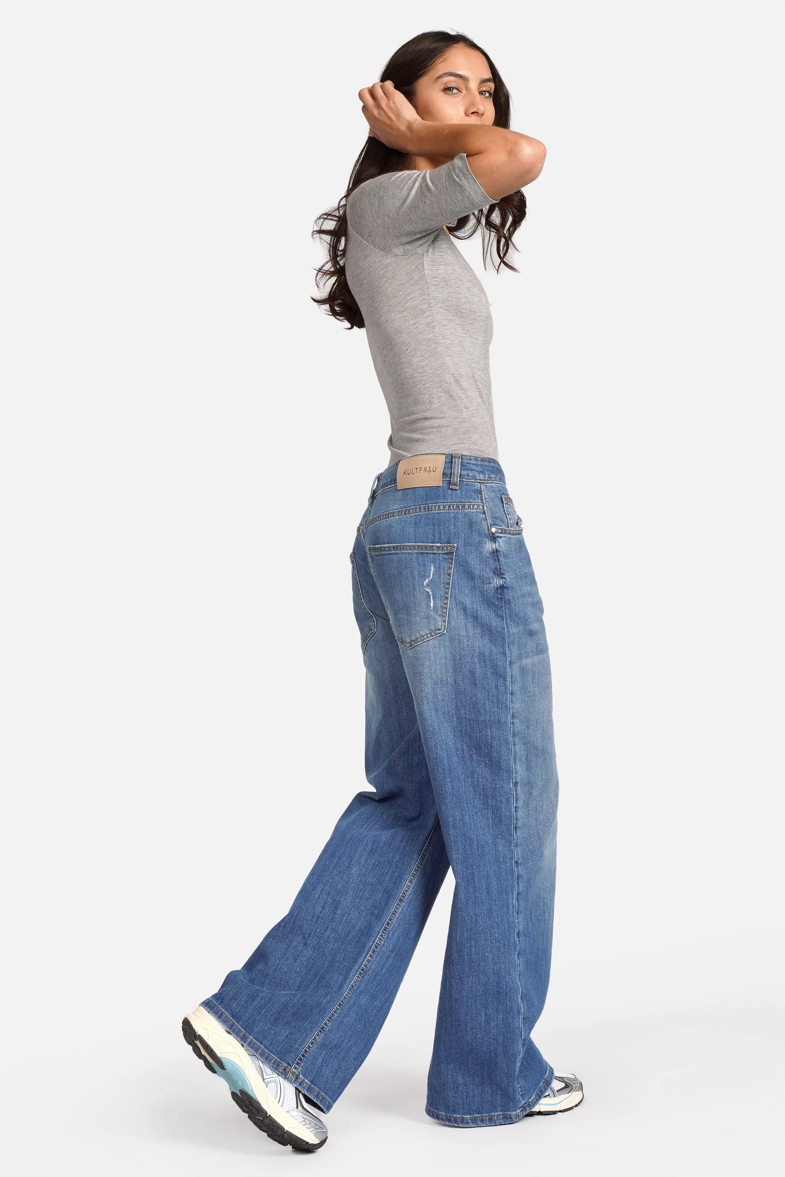 JOOSY Wide Leg Jeans aus weichem Denim mit Used-Waschung und weitem Bein