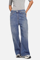 Jean large JOOSY en denim italien doux, délavage usé, taille normale, cinq poches et coupe décontractée