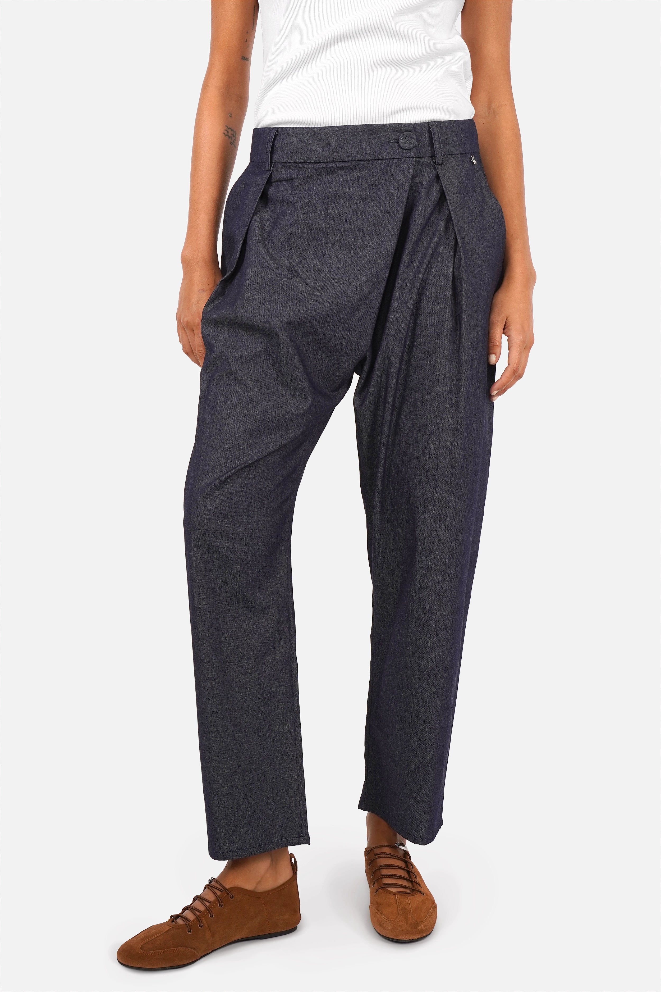 Pantalon JORELIE à fermeture asymétrique