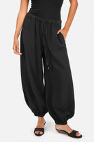 KEANA Pumphose leichte Viskosehose mit Gummibund und seitlichen Taschen