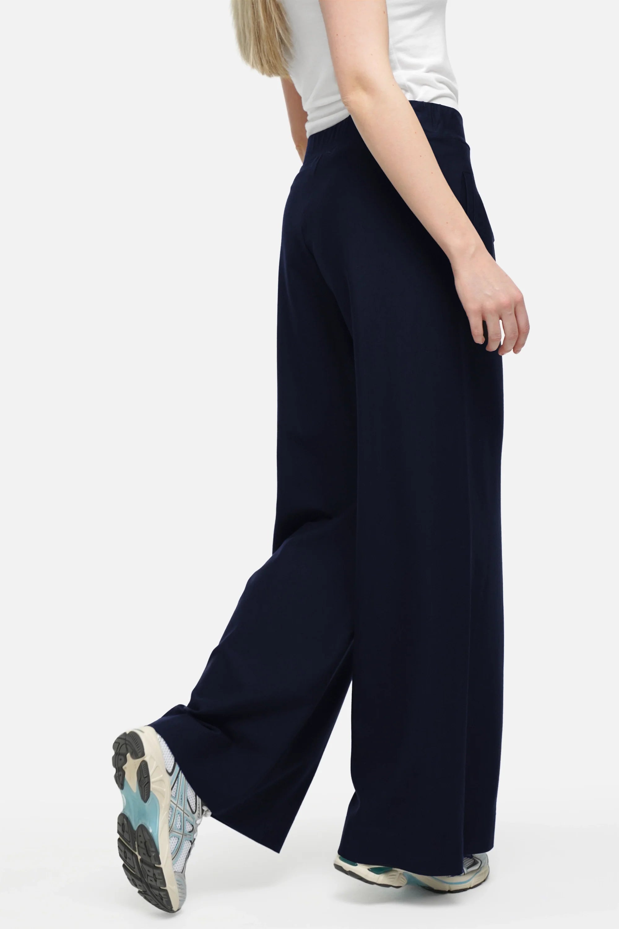 KLARA.K Wide Leg Pants locker sitzende Hose mit elastischem Bund und seitlichen Taschen