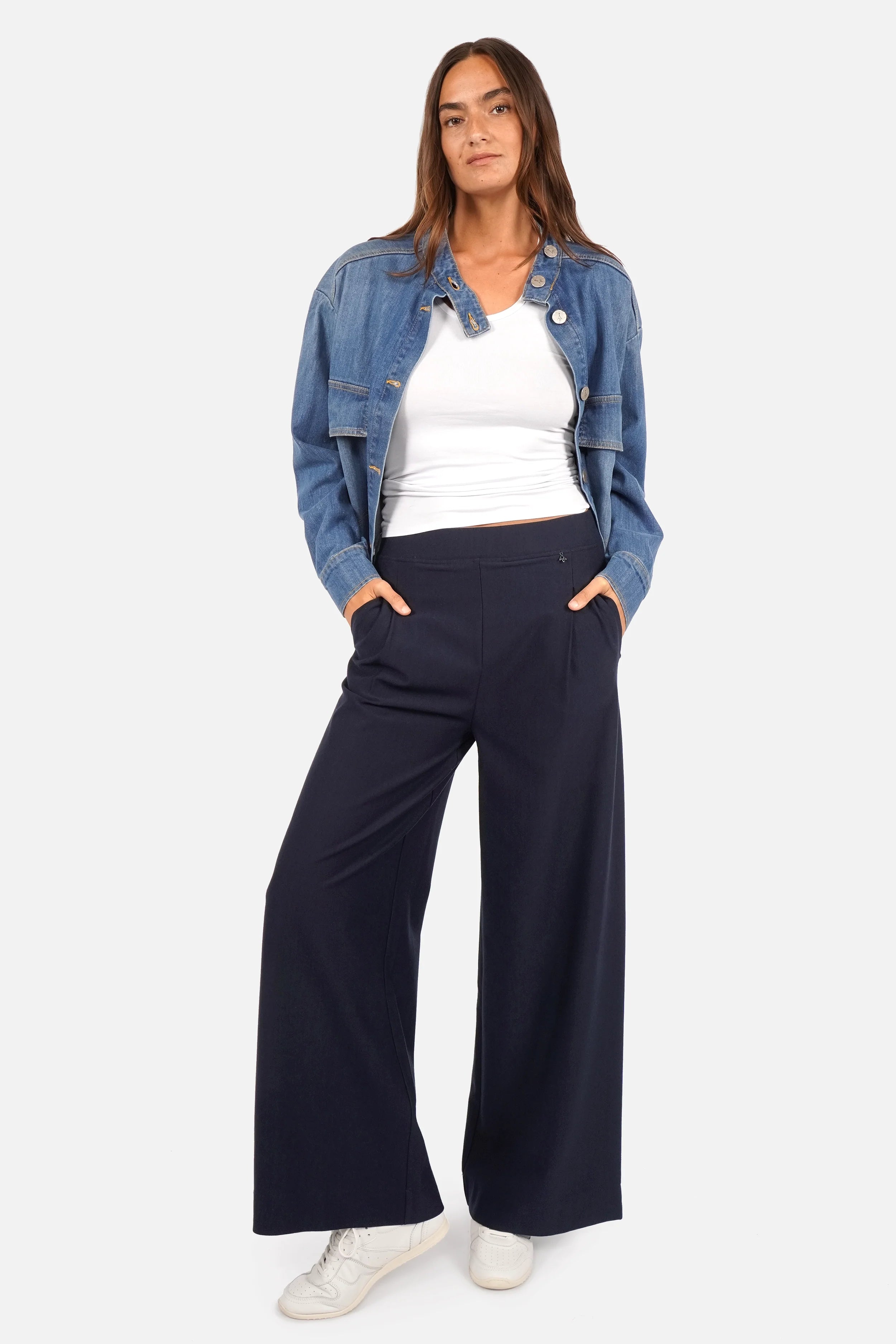 KLARA.K Wide Leg Pants weit geschnittene Hose mit elastischem Bund und seitlichen Taschen