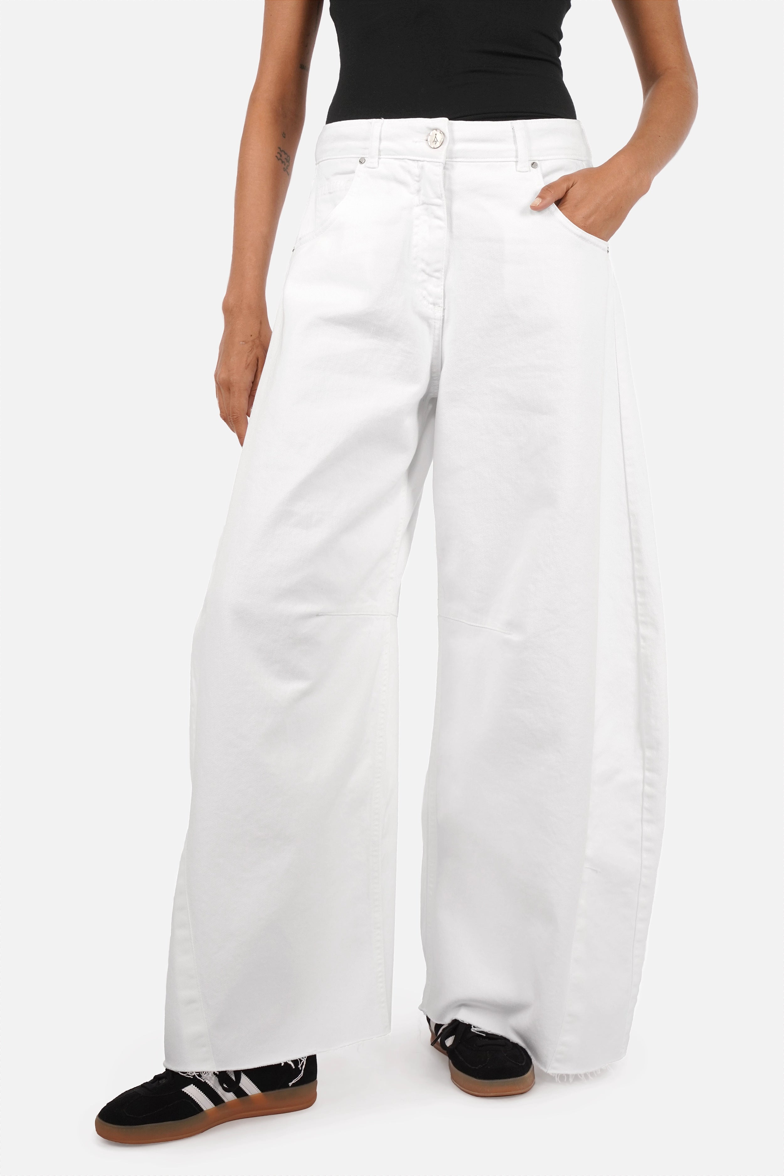 LANEA Weite Barrel Jeans