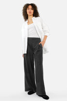 LARA.K Wide Leg Pants lightweight flowy fabric elastic waistband side pockets regular fit