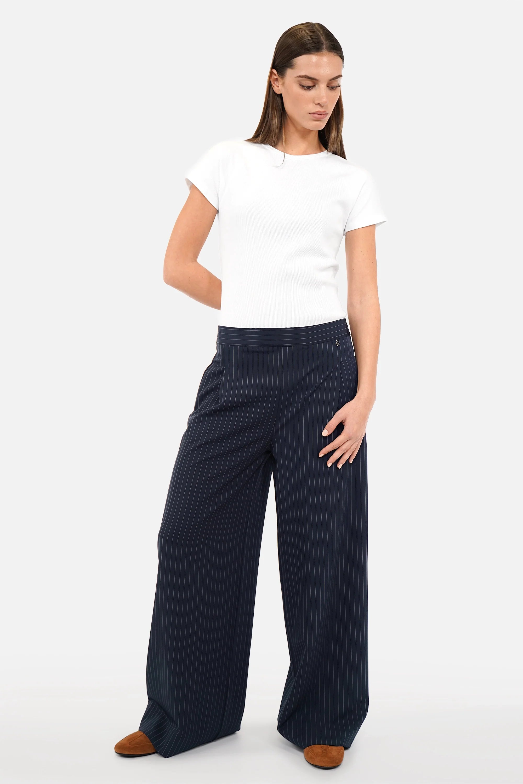 LARA.K Wide Leg Pants