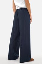 LARA.K Wide Leg Pants light flowy fabric elastic waistband side pockets regular fit