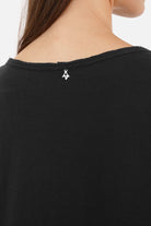 LARXA Longsleeve aus weicher Fiammato-Baumwolle mit Rundhalsausschnitt und überschnittenen Schultern
