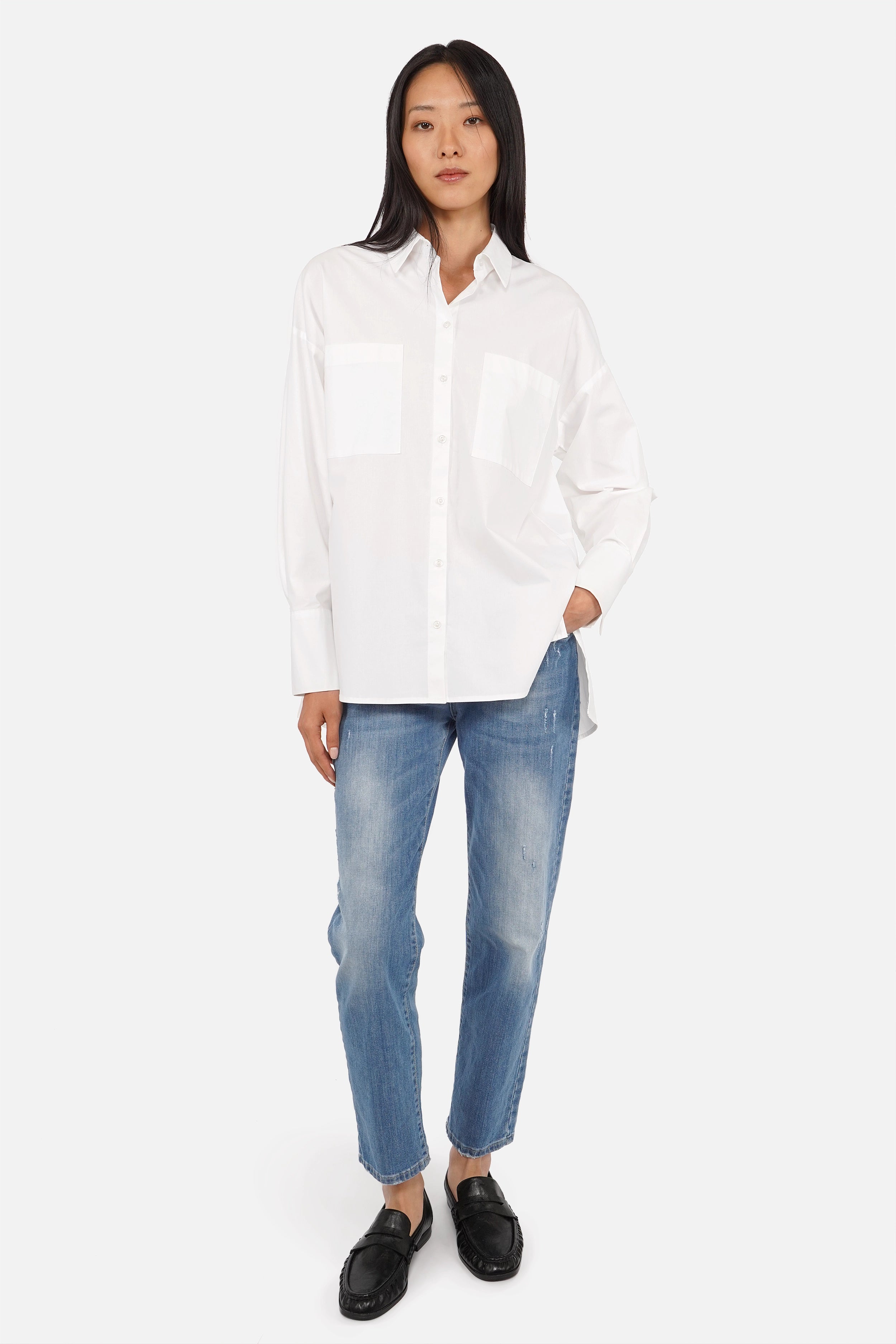 LEA.K loose fit blouse