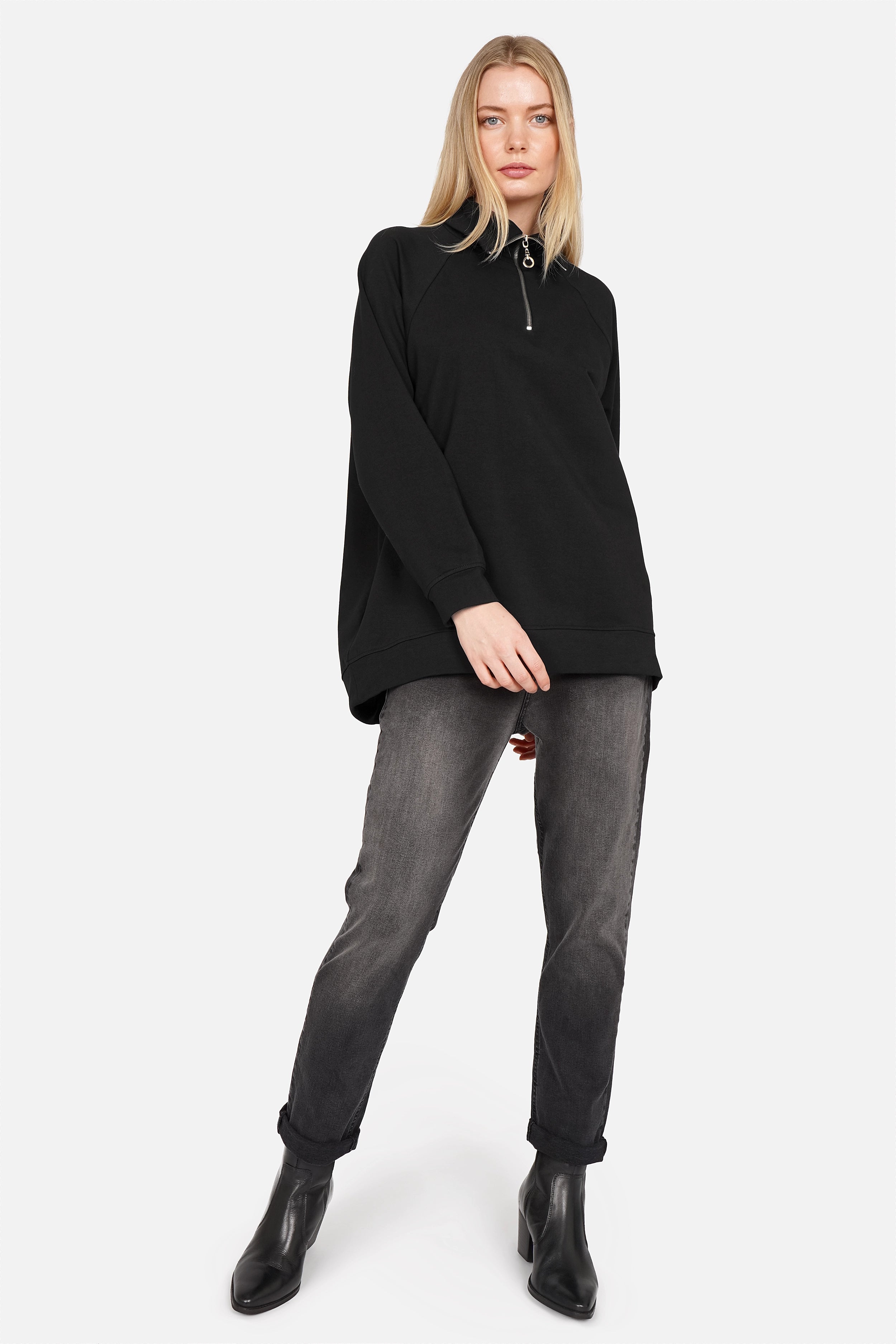 LENIA Oversized sweater met opstaande ritskraag