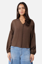 V-Ausschnitt Bluse aus Ramie mit Ballonärmeln und entspannter Silhouette