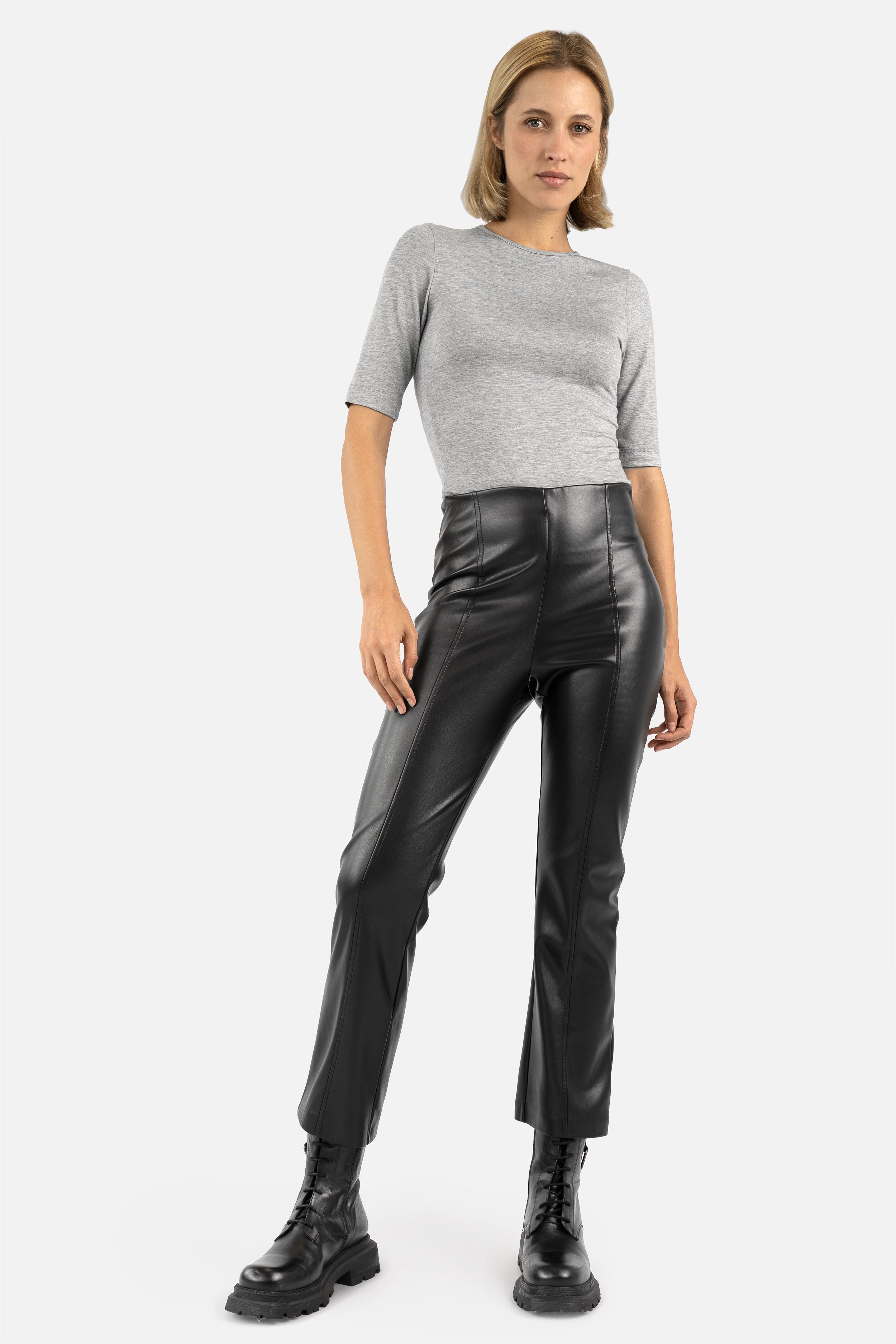 LIMGARD Cropped Eco-Lederhose