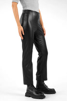 LIMGARD Flared Eco-Lederhose high-waist cropped black eco-leather pants with flared leg and elastic waistband