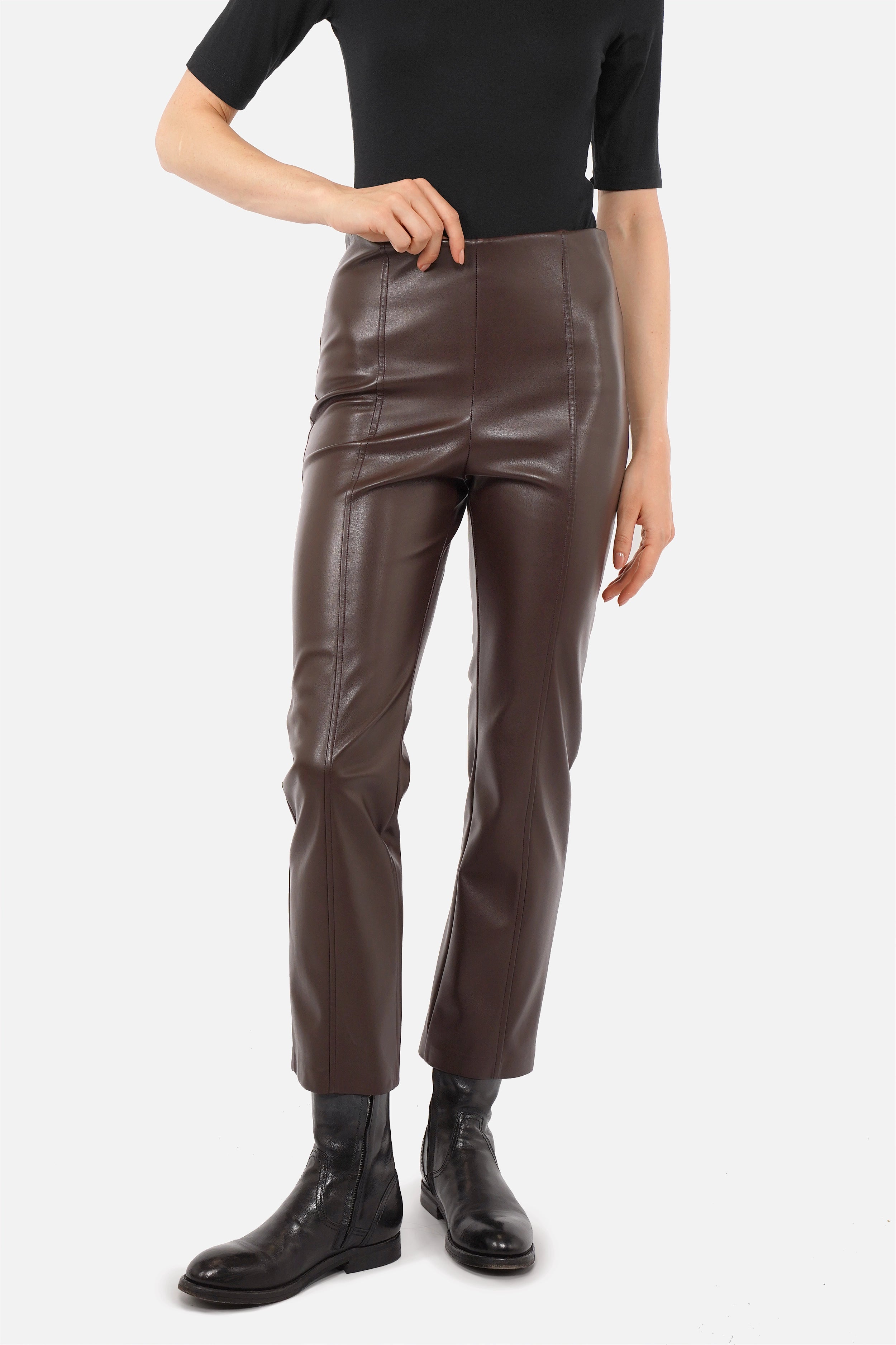 LIMGARD Cropped Eco-Lederhose