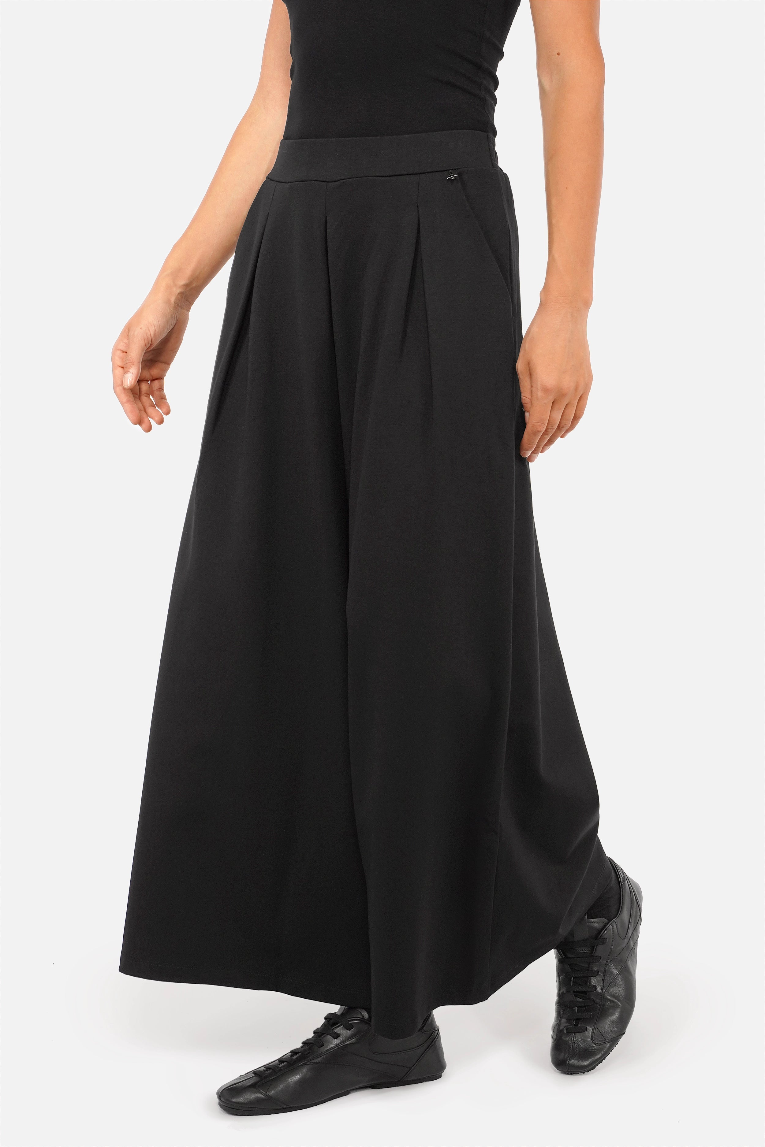 LINNEE pantalon wide leg en maille interlock