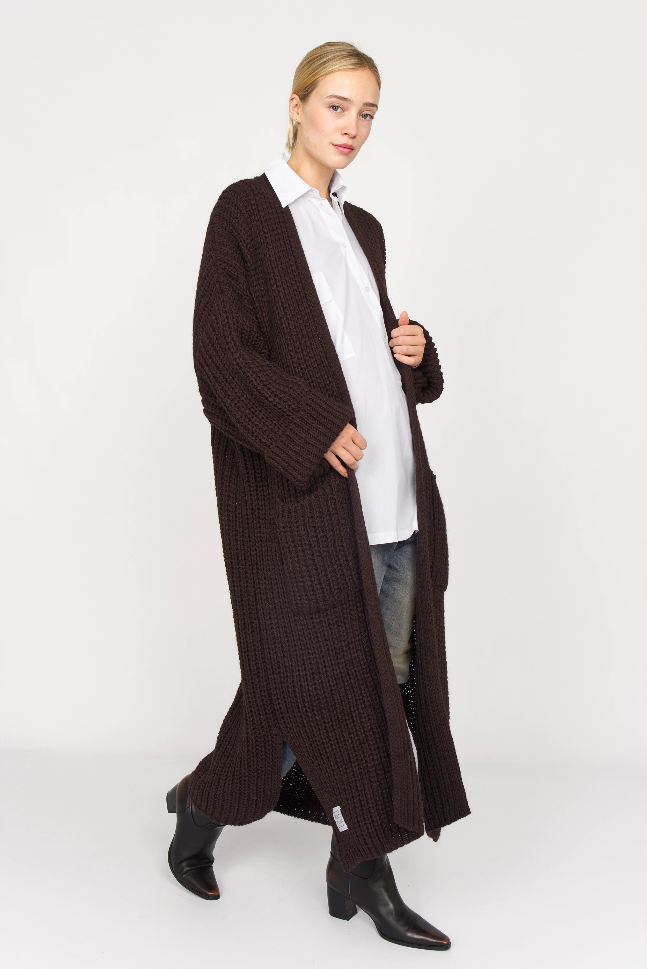 LOLA knit cardigan