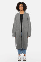 LOLLYTA Strickcardigan oversized offen mit aufgesetzten Taschen und überschnittenen Schultern