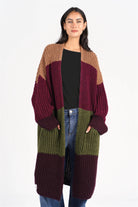 LOLLYTA Strickcardigan oversized knit cardigan with color block design and cozy texture worn open