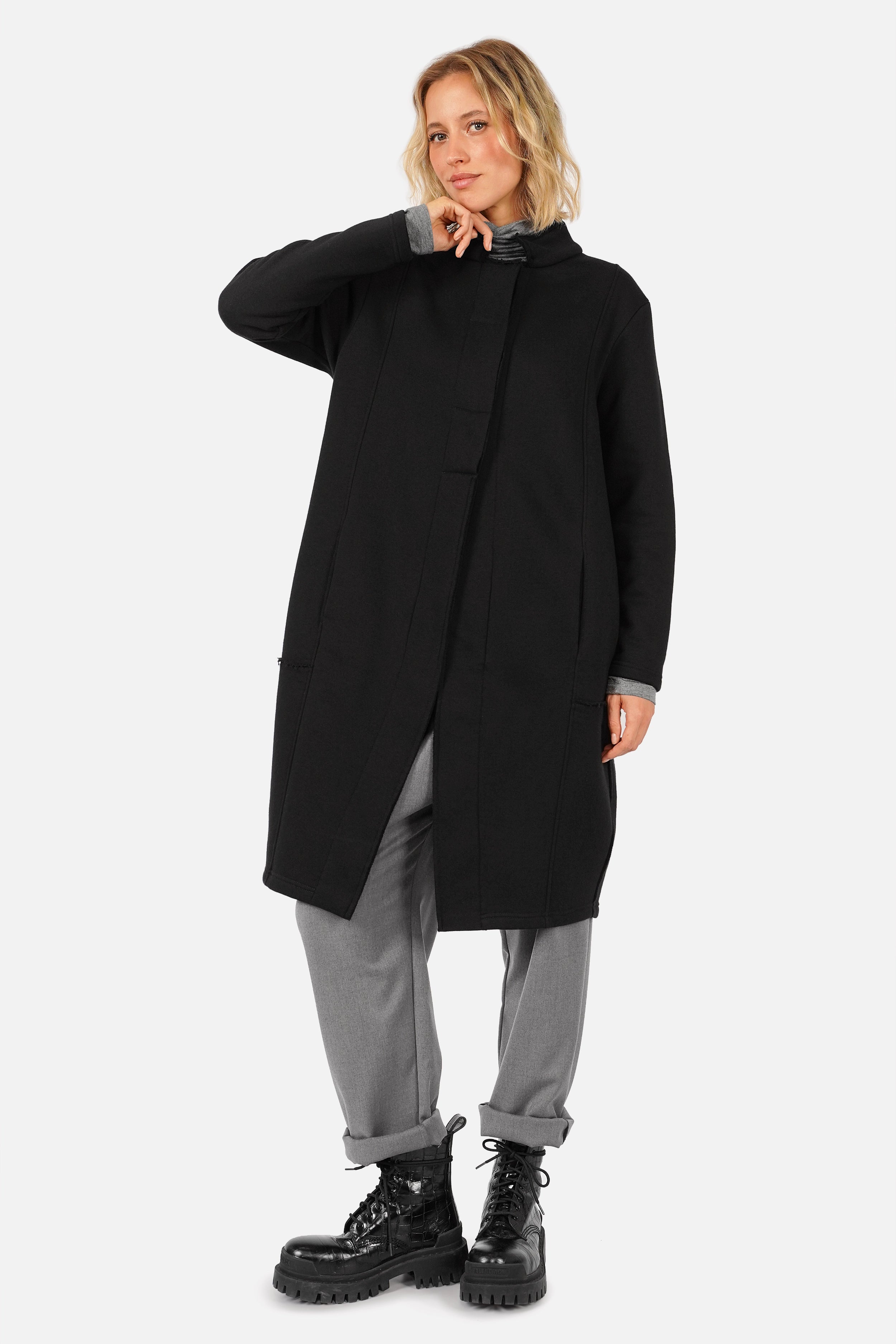 MANEY sweat coat with raw-cut details