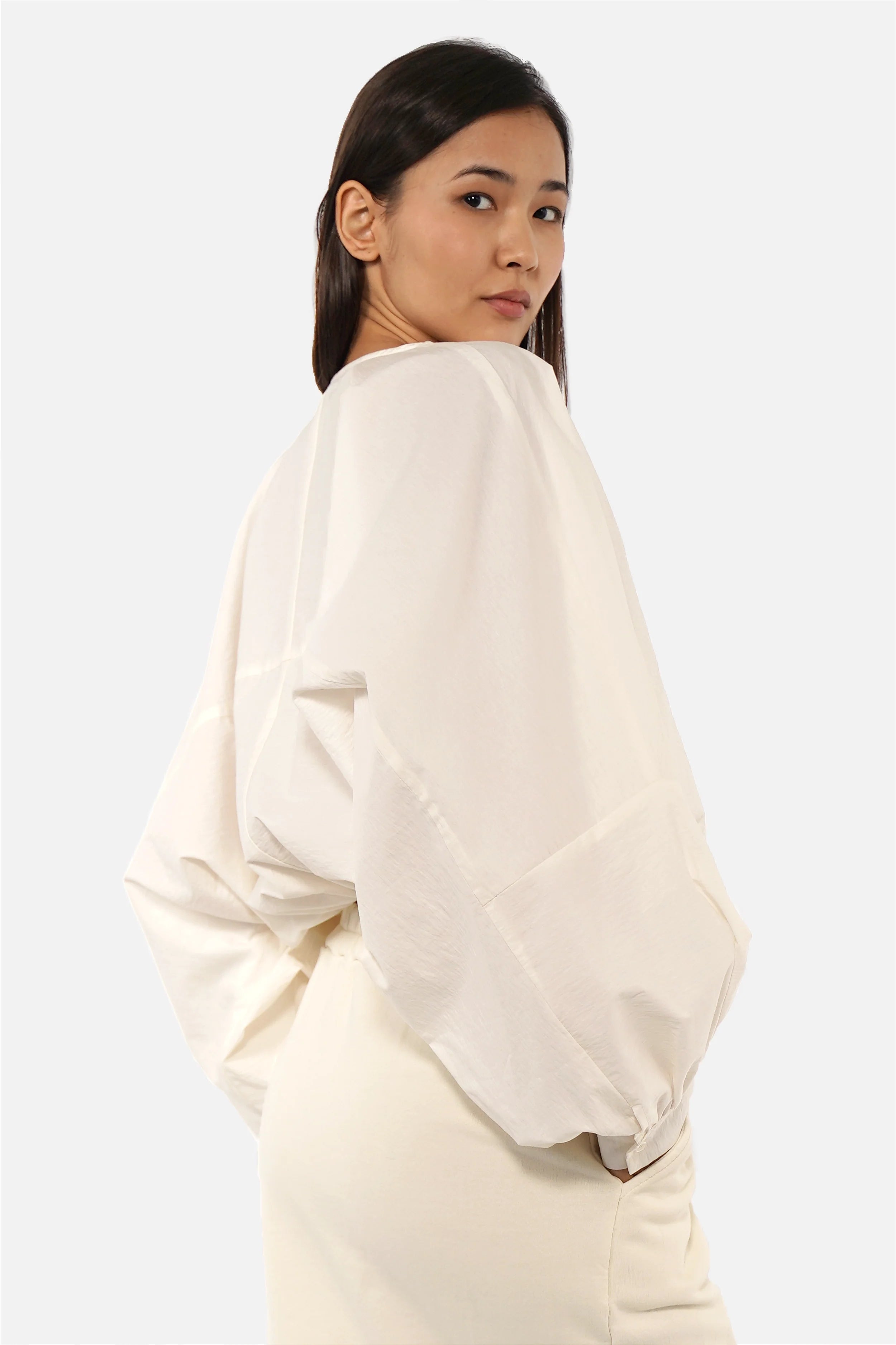 MILLIE Crinkle Bluse mit Ballonärmeln und Rundhalsausschnitt aus Baumwoll-Mix