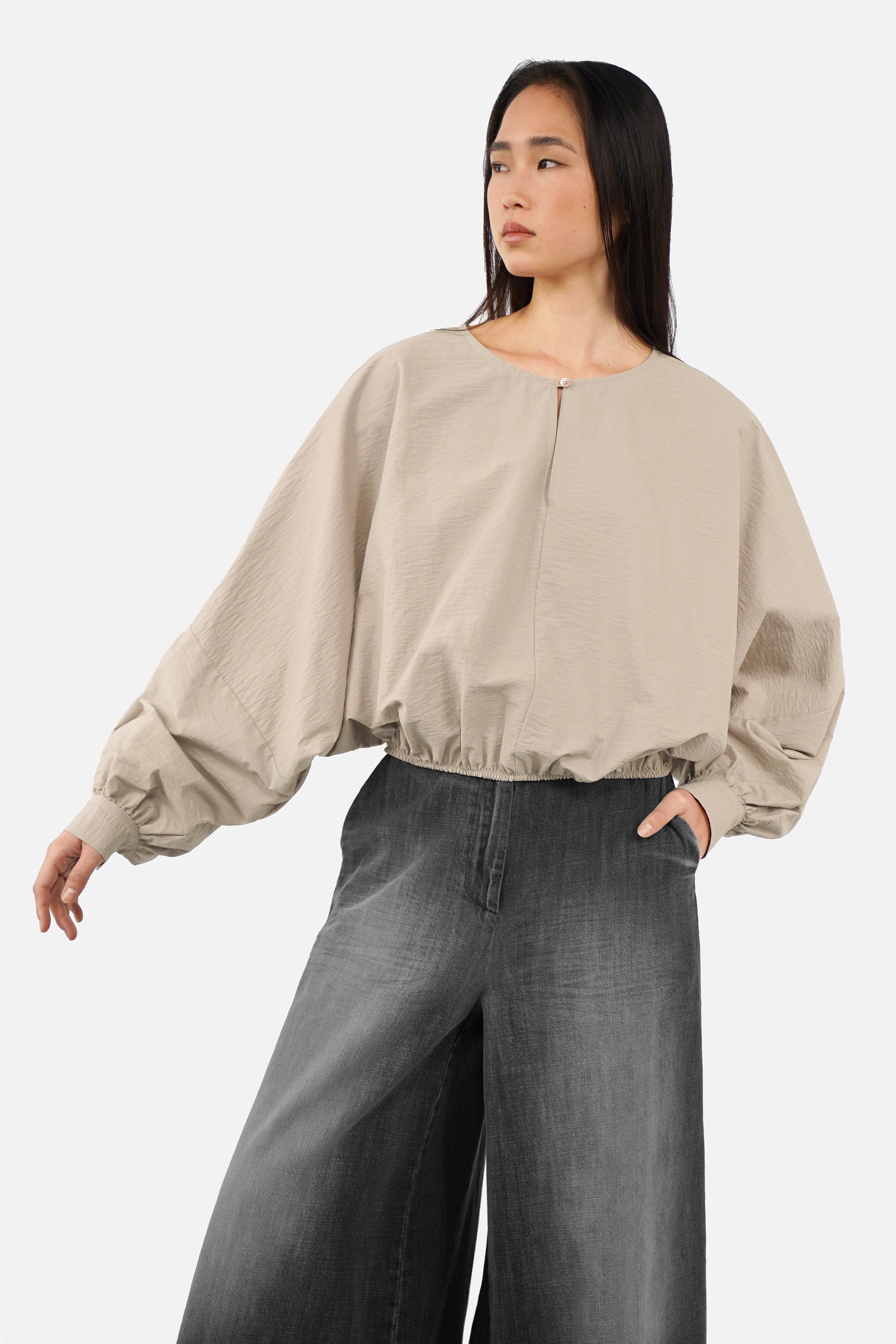 MILLIE Crinkle Blouse with balloon sleeves