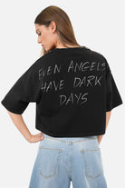 MINAI T-Shirt mit Backprint aus Heavy-Cotton, Rundhalsausschnitt, cropped Loose Fit und überschnittenen Schultern