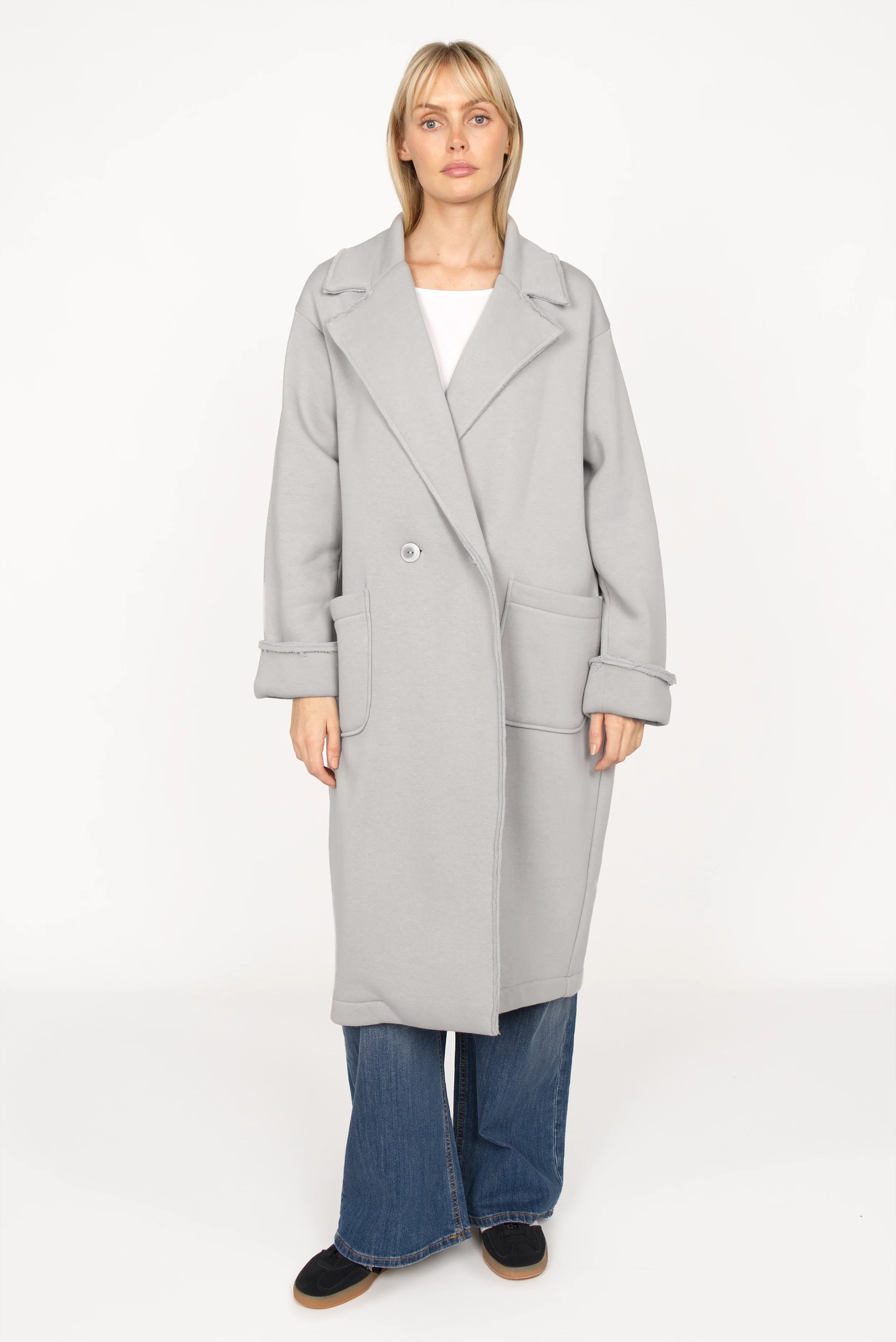 MONDY.K Oversize Sweatmantel grey oversize coat with large pockets and lapel collar