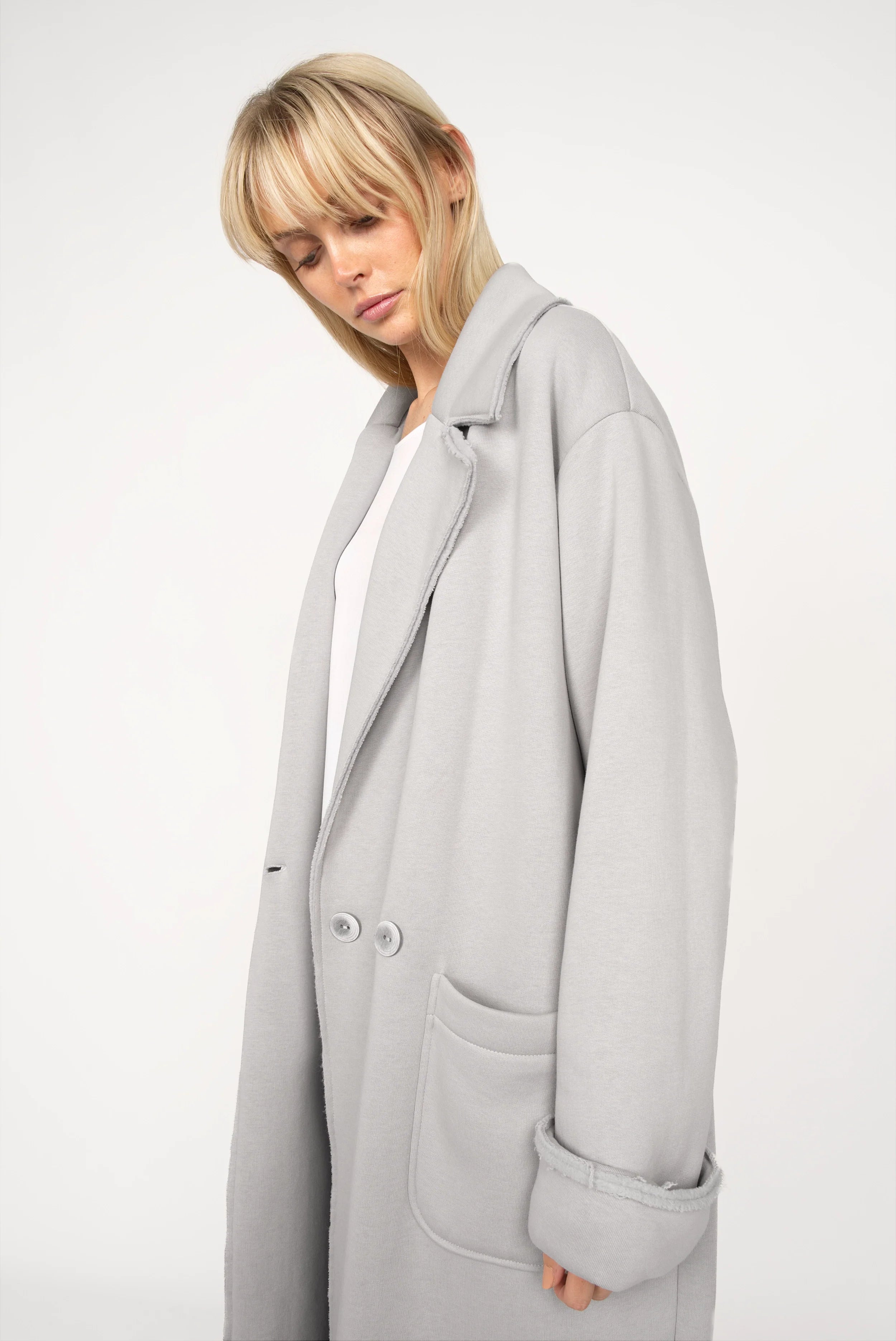 MONDY.K Oversize Sweatmantel light grey oversized jersey coat with large pockets and revers collar