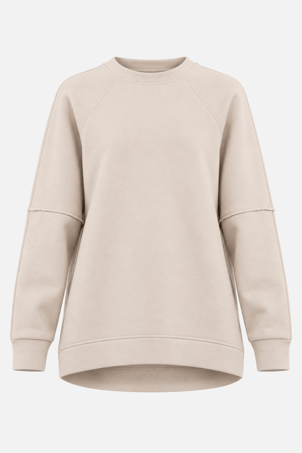 NAIRA Sweater in White Sand als Freisteller mit Raglanärmeln und offenen Teilungsnähten