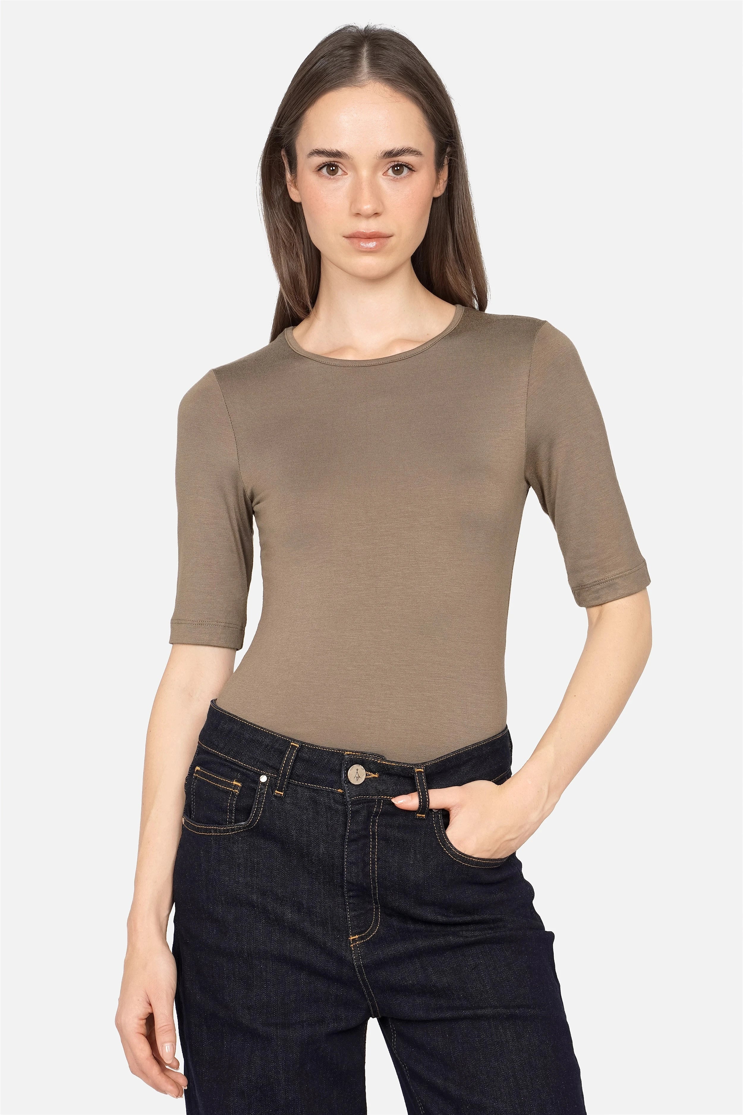 NARAY Shirt aus weichem Viskose-Jersey mit Rundhalsausschnitt und Slim Fit