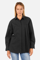 Damen Relaxed Bluse aus weicher Popeline mit verdeckter Knopfleiste und asymmetrischem Faltendetail