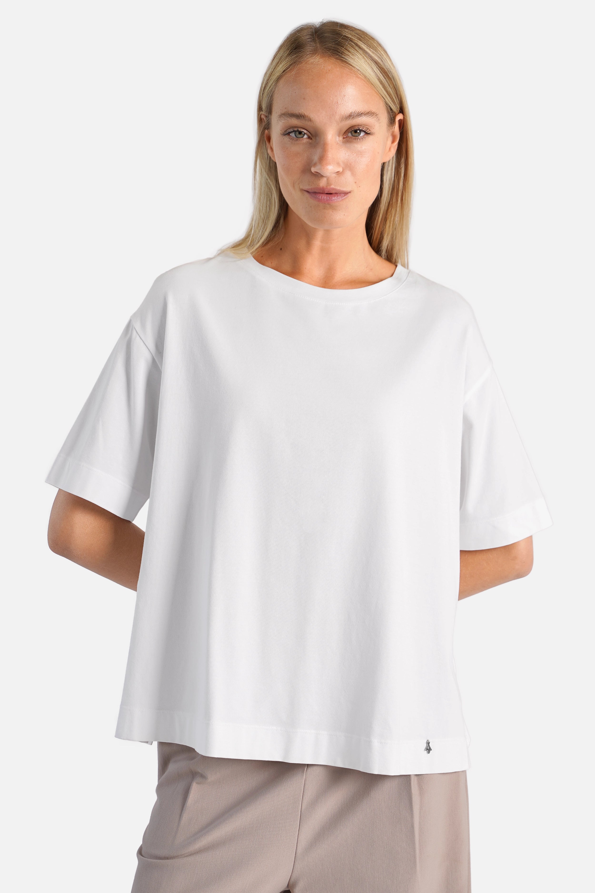 NITI.K T-shirt