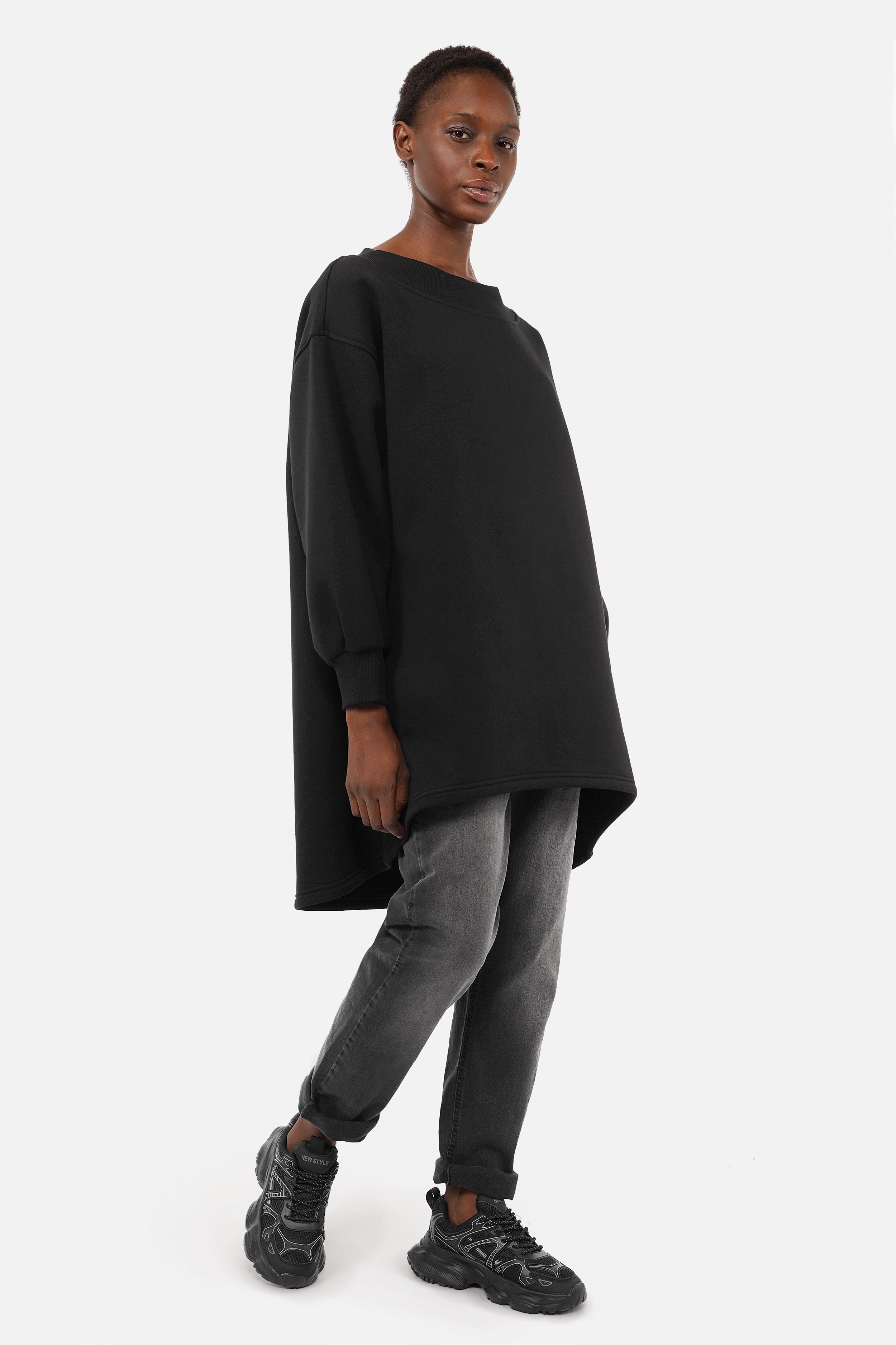 NOOLIS Extra oversized lange sweater