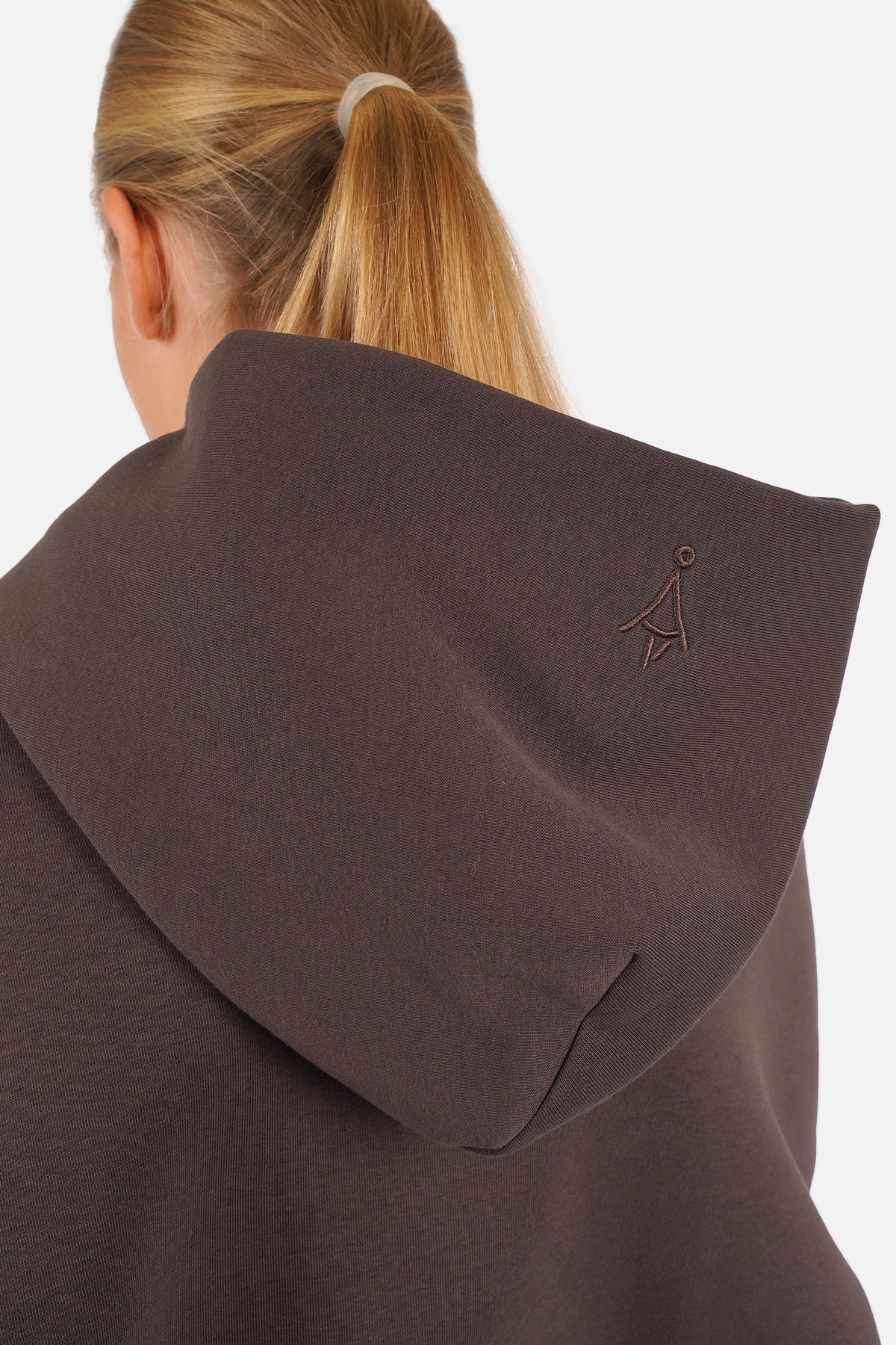 OLYSSA Soft Brushed Relaxed Hoodie in Seal Brown